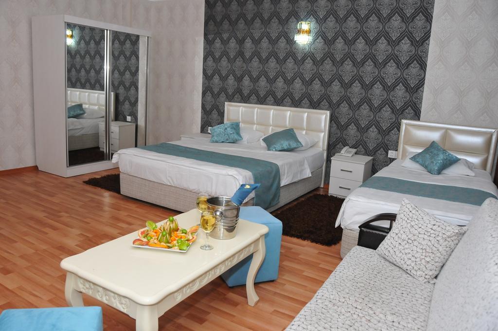 Xudaferin Hotel Baku Exterior photo